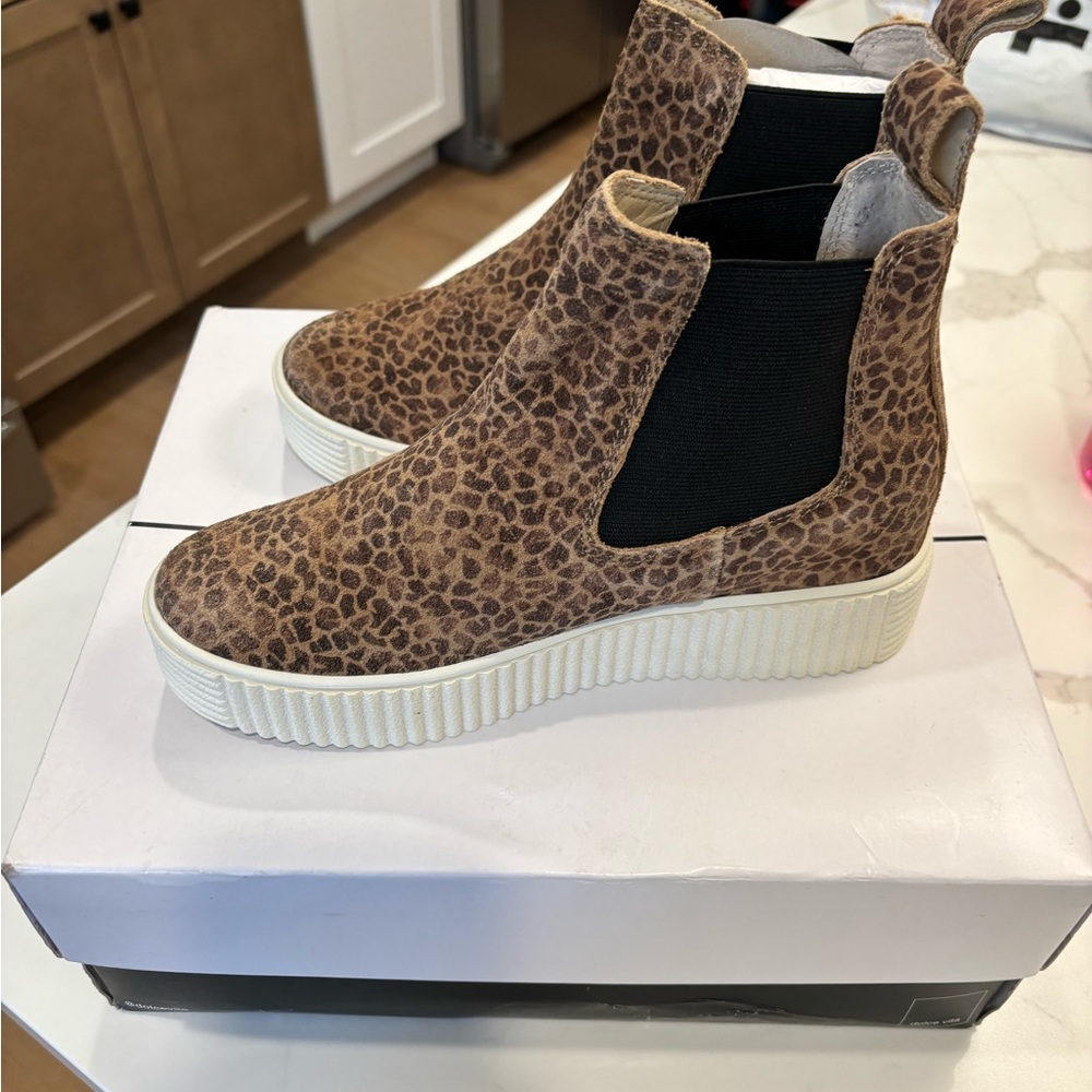 Dolce Vita Booties
